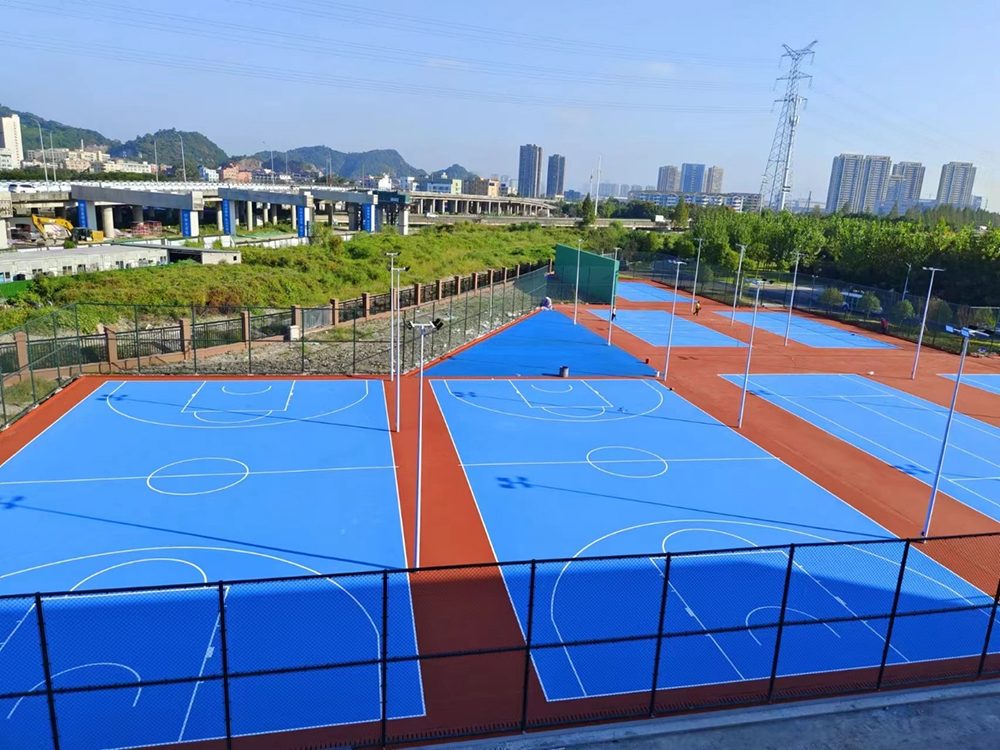 飞田体育之温州商学院弹性丙烯酸球场